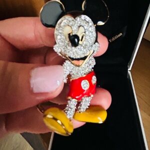 ❤️NEW YEAR SALE Mickey Mouse Swarovski Crystal Figurine
